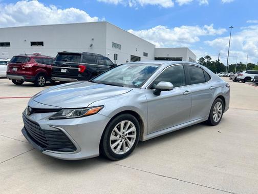 Celestial Silver Metallic 2024 Toyota Camry LE