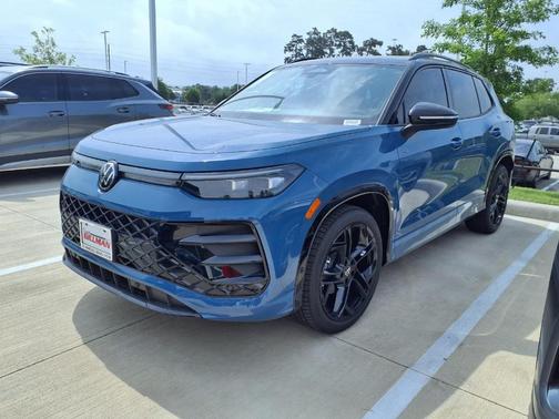 Monterey Blue W/Deep Black Roof 2026 Volkswagen Tiguan 2.0T SE R-Line Black