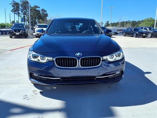 2017 BMW 330 i xDrive