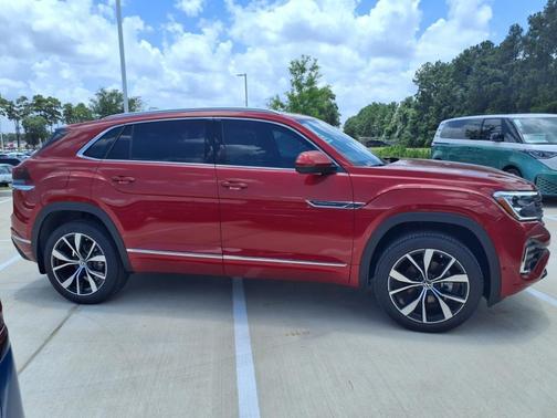 2025 Volkswagen Atlas Cross Sport 2.0T SEL Premium R-Line