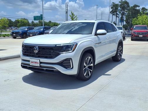 2025 Volkswagen Atlas Cross Sport 2.0T SEL Premium R-Line