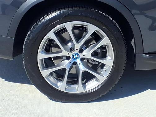 2022 BMW X5 PHEV xDrive45e