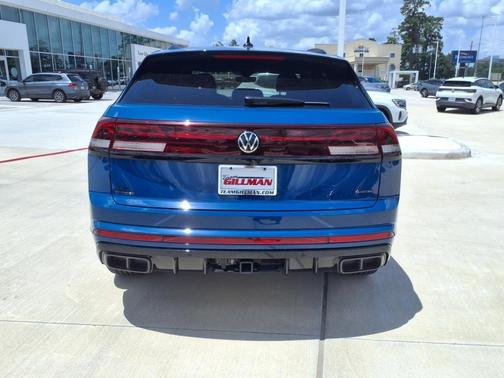 2025 Volkswagen Atlas Cross Sport 2.0T SEL R-Line Black