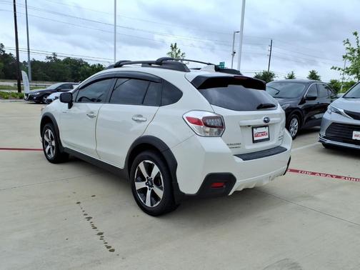 Crystal White Pearl 2016 Subaru Crosstrek Hybrid Touring