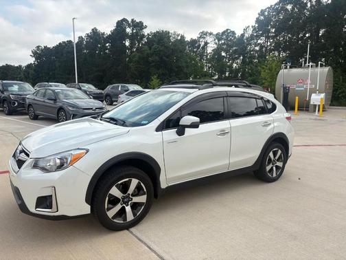 Crystal White Pearl 2016 Subaru Crosstrek Hybrid Touring