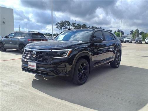 Deep Black Pearl Effect 2026 Volkswagen Atlas Cross Sport 2.0T SEL R-Line Black