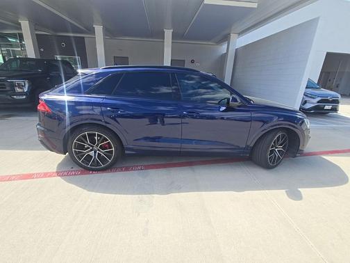 2021 Audi Q8 55 Prestige