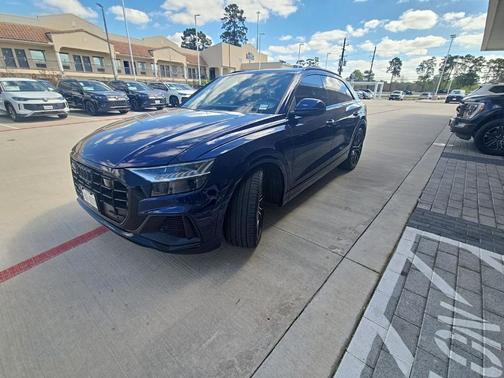2021 Audi Q8 55 Prestige