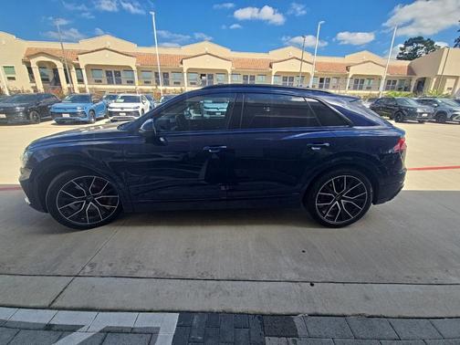 2021 Audi Q8 55 Prestige
