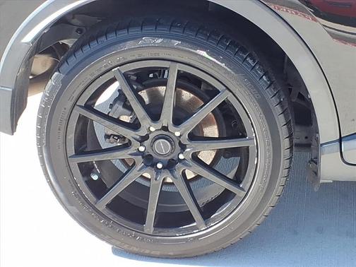 2018 Toyota C-HR XLE Premium