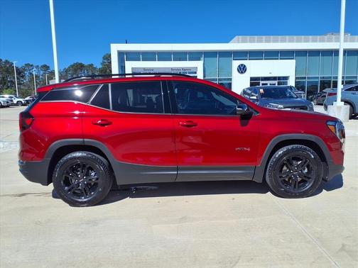 2023 GMC Terrain AT4