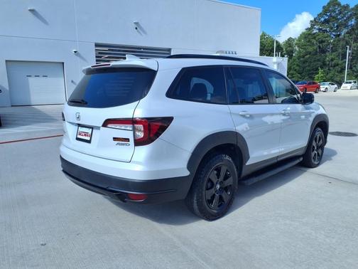 2022 Honda Pilot TrailSport
