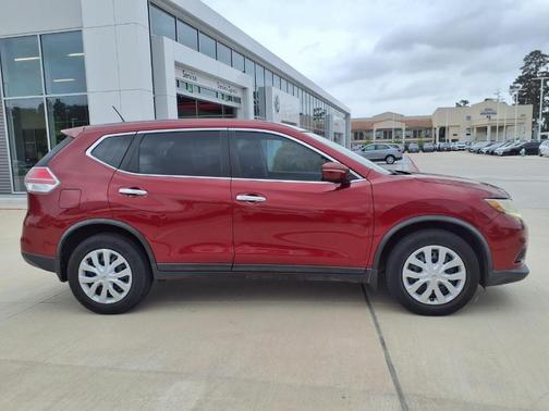 Cayenne Red 2015 Nissan Rogue S
