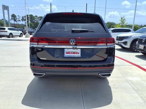 2025 Volkswagen Atlas 2.0T SE