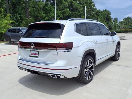 2025 Volkswagen Atlas 2.0T SEL Premium R-Line