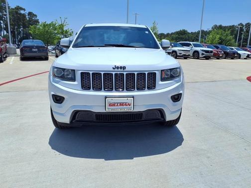 Bright White Clearcoat 2015 Jeep Grand Cherokee Altitude