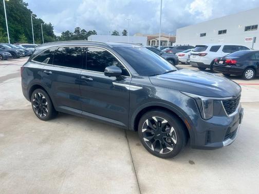 Gravity Gray 2024 Kia Sorento SX