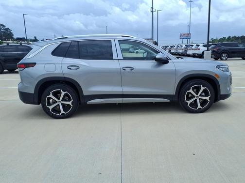 Pyrite 2026 Volkswagen Tiguan 2.0T SE