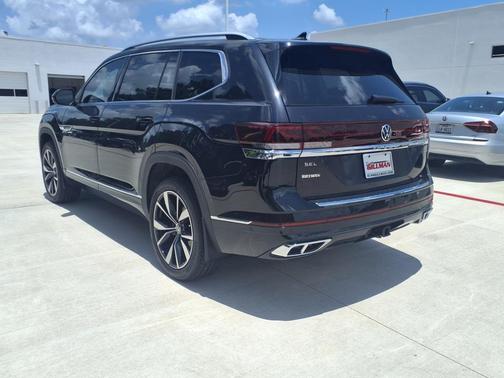2025 Volkswagen Atlas 2.0T SEL Premium R-Line