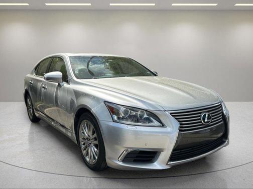 Liquid Platinum 2015 Lexus LS 460 Base