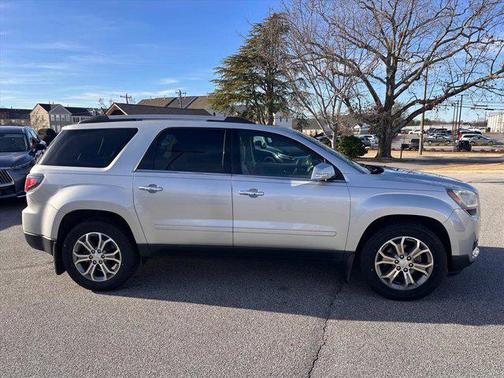 2016 GMC Acadia SLT-1