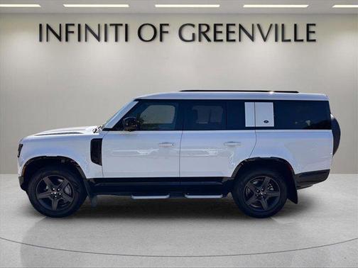 2023 Land Rover Defender 130 X-Dynamic SE