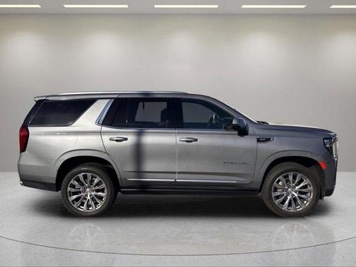 Sterling Metallic 2023 GMC Yukon Denali