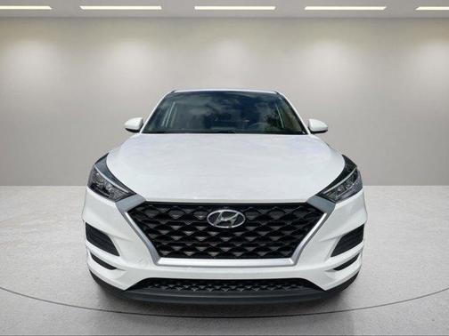 Winter White 2020 Hyundai TUCSON SE