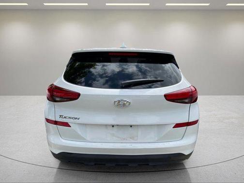 Winter White 2020 Hyundai TUCSON SE