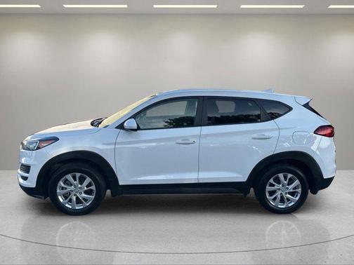 Winter White 2020 Hyundai TUCSON SE