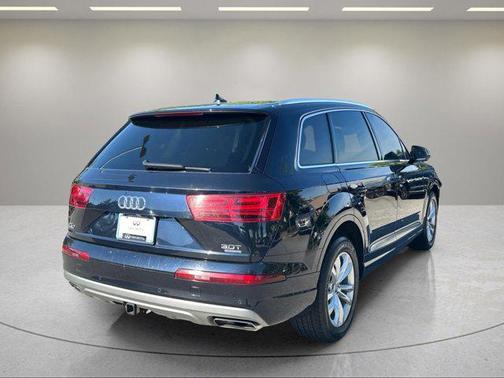 Ink Blue Metallic 2018 Audi Q7 3.0T Premium Plus