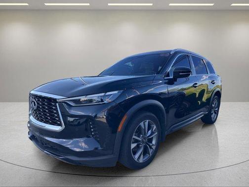 Mineral Black 2023 INFINITI QX60 Luxe
