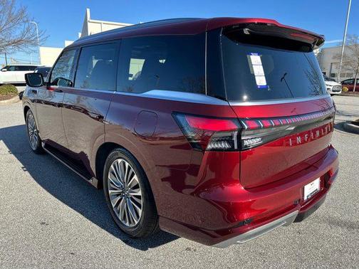 2025 INFINITI QX80 SENSORY AWD