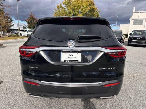 2018 Buick Enclave Essence