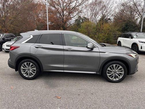 2023 INFINITI QX50 LUXE