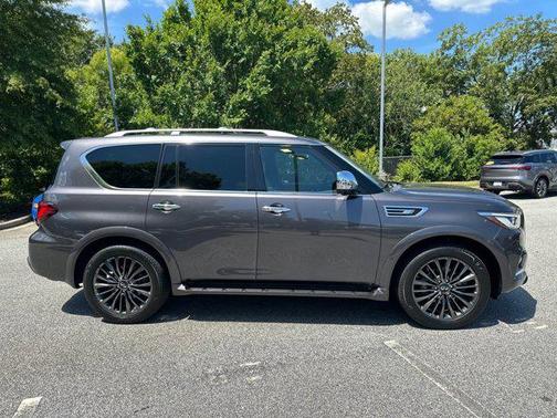 2022 INFINITI QX80 SENSORY