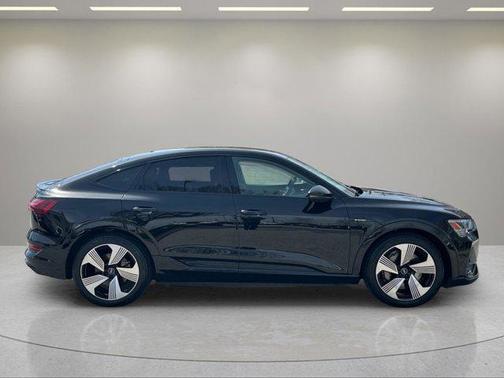 2021 Audi e-tron Sportback Prestige