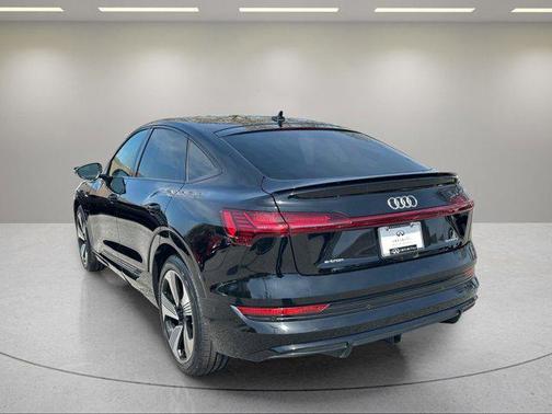 2021 Audi e-tron Sportback Prestige