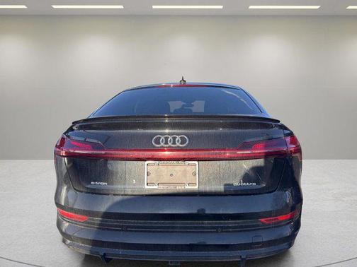 2021 Audi e-tron Sportback Prestige