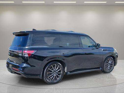 Mineral Black 2025 INFINITI QX80 AUTOGRAPH AWD