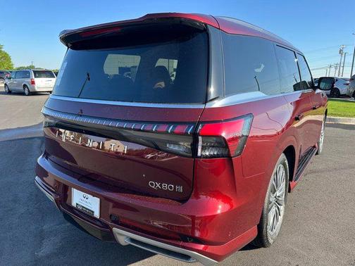 2025 INFINITI QX80 SENSORY AWD