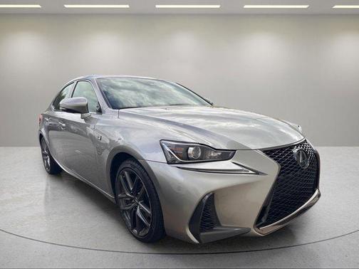 2018 Lexus IS 300 Base