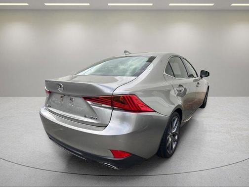 2018 Lexus IS 300 Base