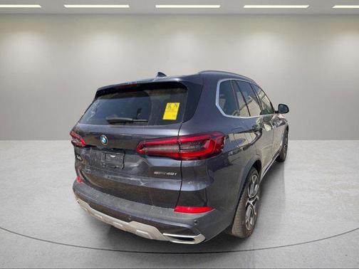 Arctic Gray Metallic 2020 BMW X5 sDrive40i