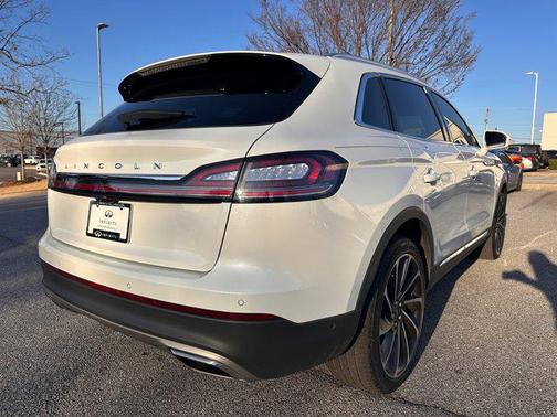 2022 Lincoln Nautilus Reserve