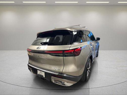 2022 INFINITI QX60 SENSORY