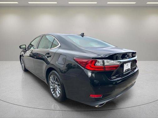 2018 Lexus ES 350 Base