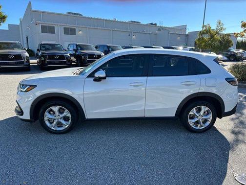 2024 Honda HR-V LX