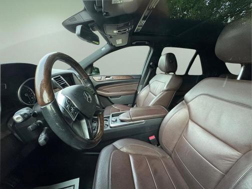 2015 Mercedes-Benz M-Class 4MATIC