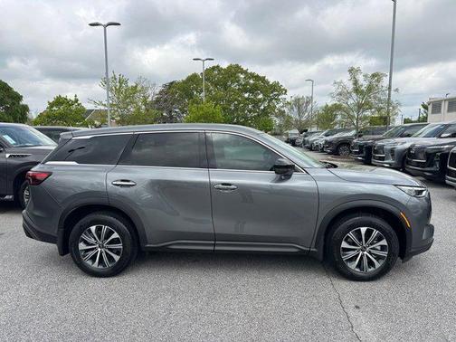 2025 INFINITI QX60 Pure